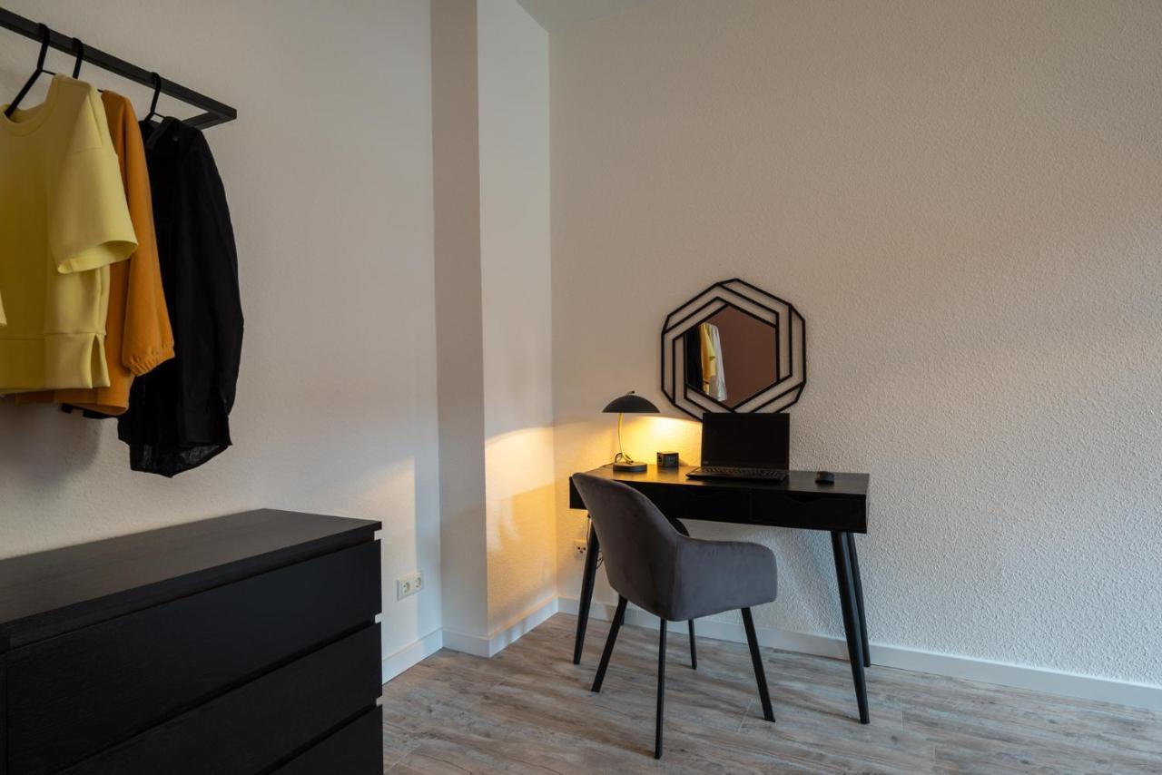 Maremar - Design Apartment - Luxus Boxspringbett - Zentral - Kueche - Arbeitsplatz - Highspeed Wlan Gera Exterior foto